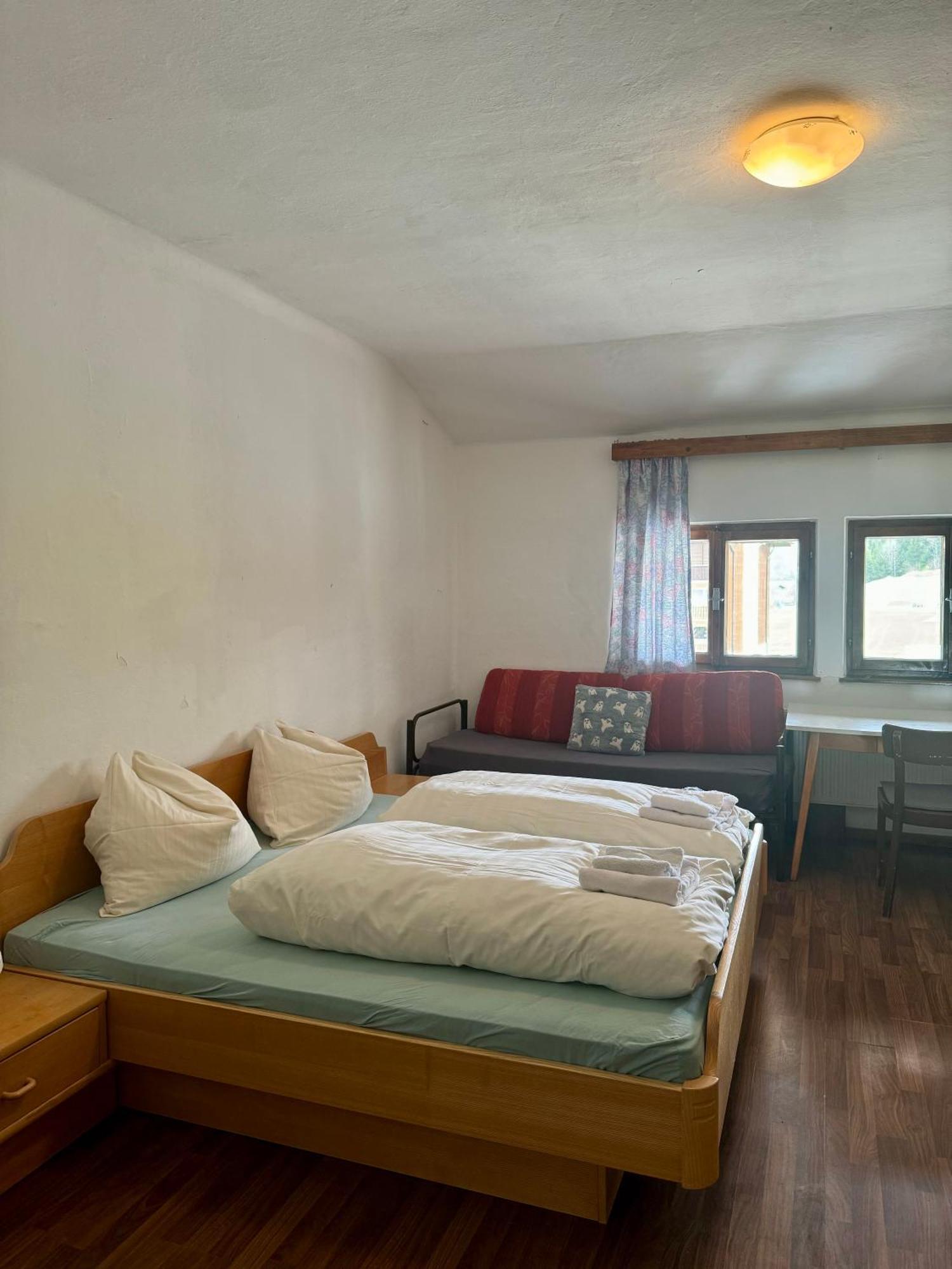 Skill Mountain Lodge - Ski Und Bike Hostel Im Sommer Mit Joker Card Saalbach-Hinterglemm Room photo