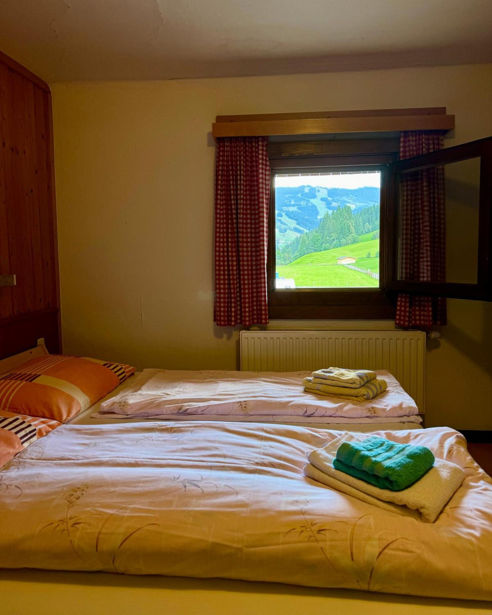 Skill Mountain Lodge - Ski Und Bike Hostel Im Sommer Mit Joker Card Saalbach-Hinterglemm Exterior photo